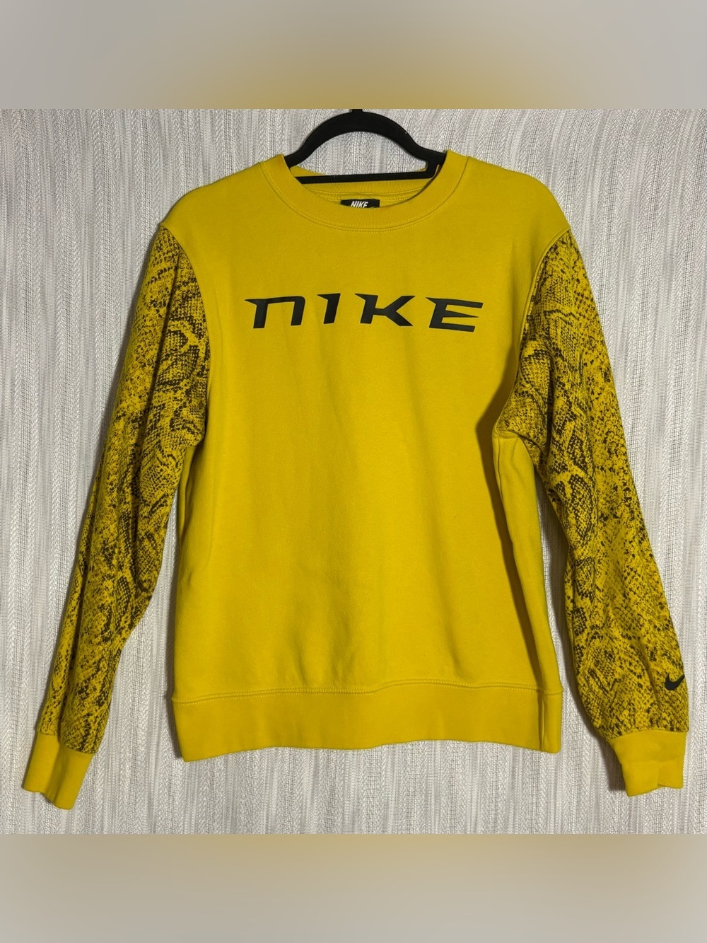 Nike Yellow Crewneck Sweatshirt with Snake-Print Sleeves